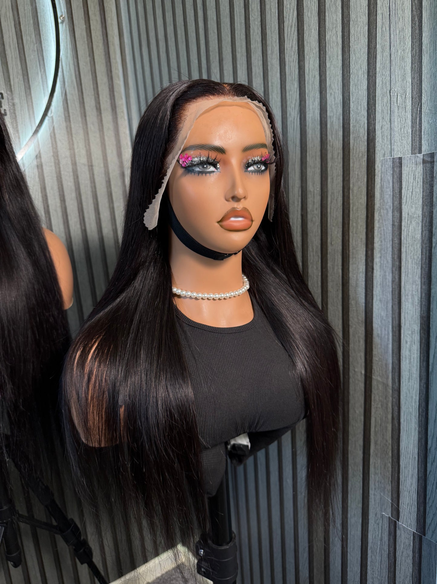 Glossy Strands boss