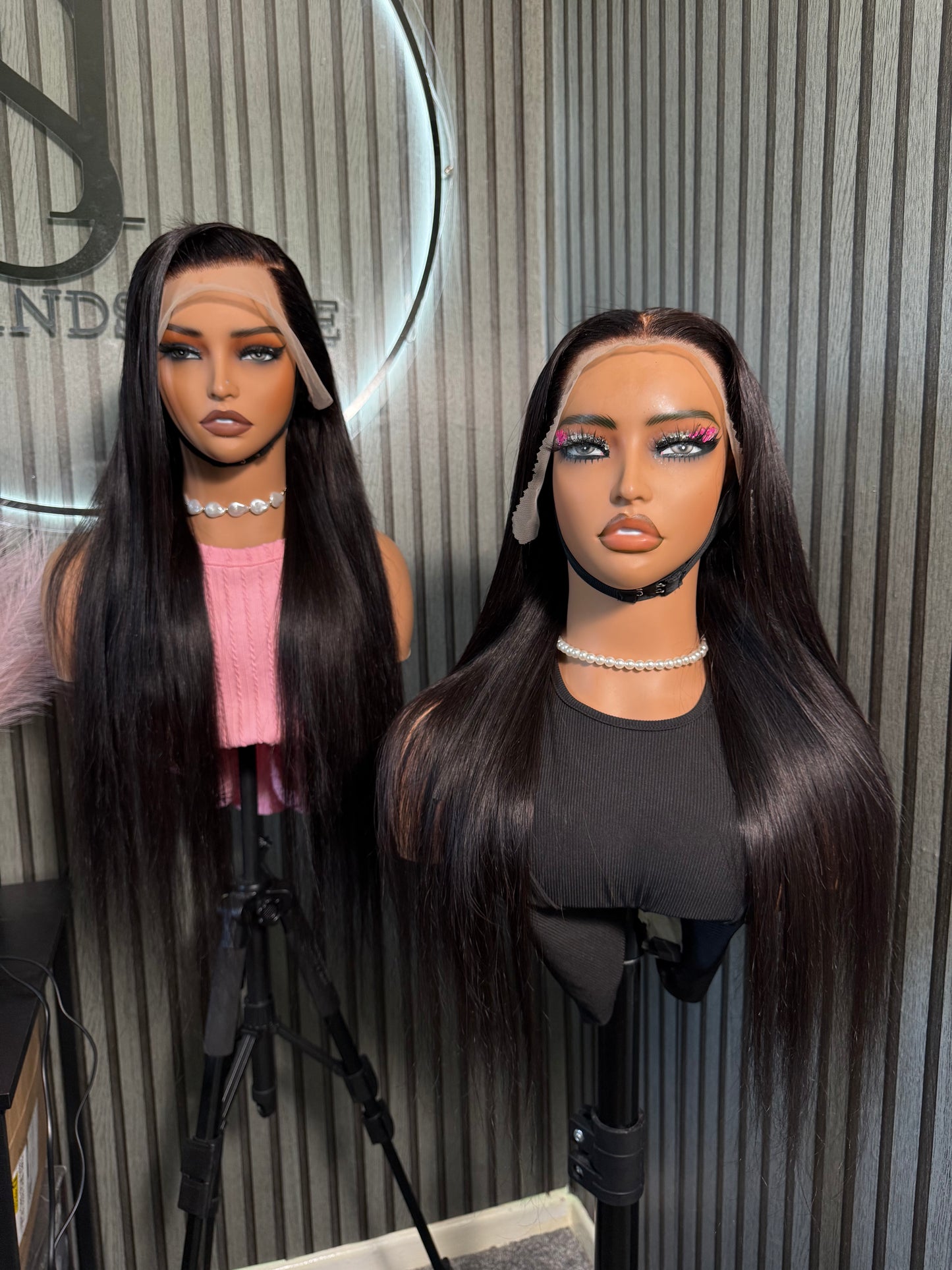 Glossy Strands boss