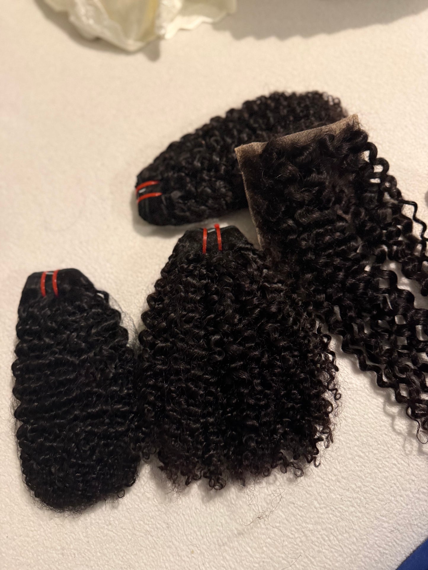 Kinky hair bundle