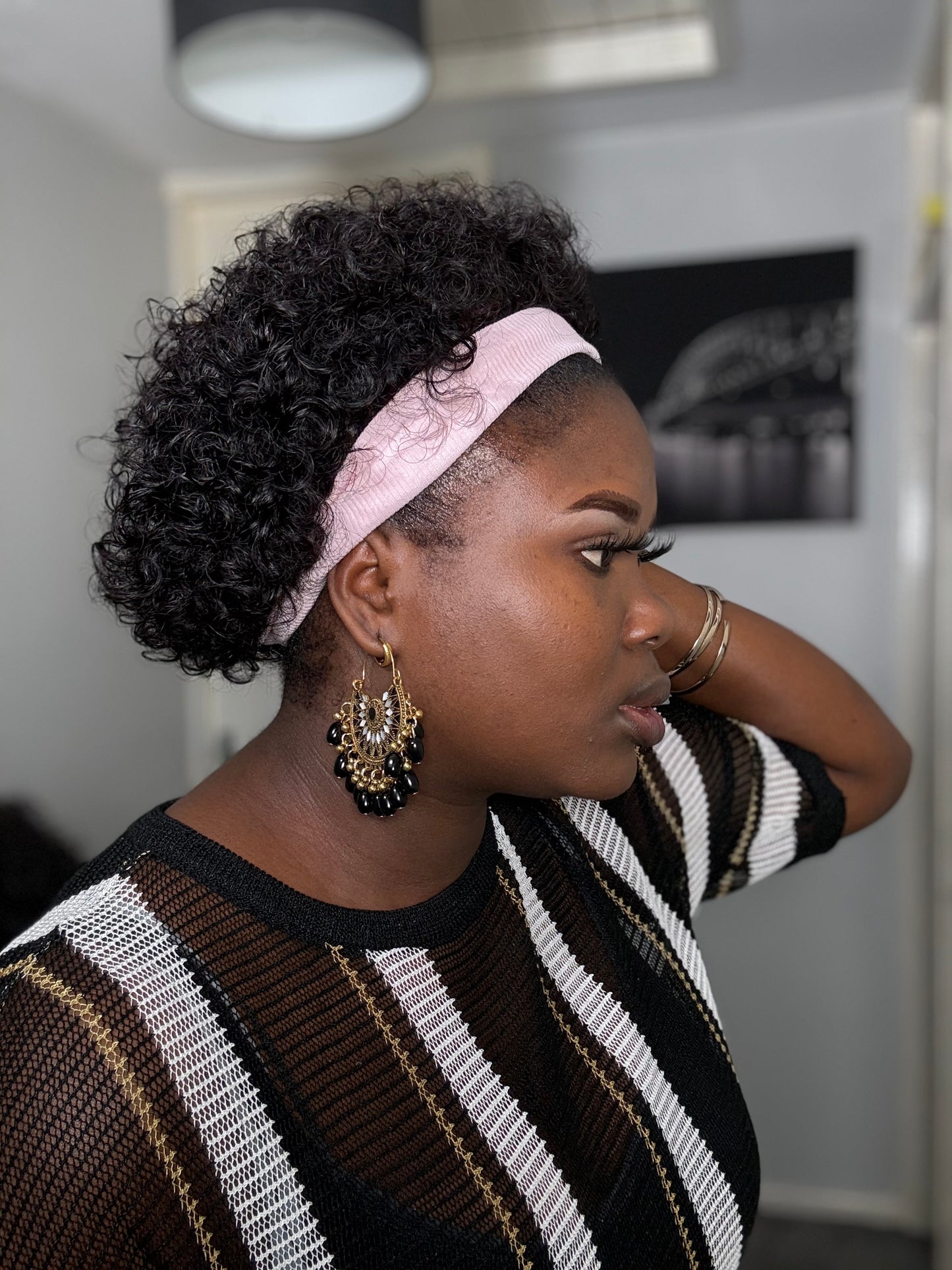 SHORT NATURAL HUMAN HAIR